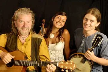 Tommy, Moya and Fionán Sands with their instruments